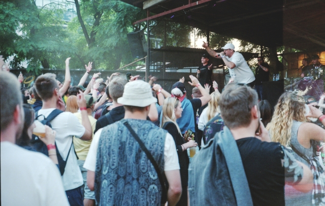 15 Cross Club, Pain, Strýc Nory